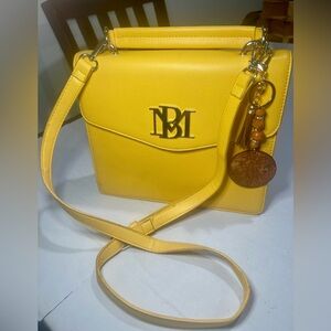 New w/o Tags Mustard Yellow Badgley Mischka Crossbody